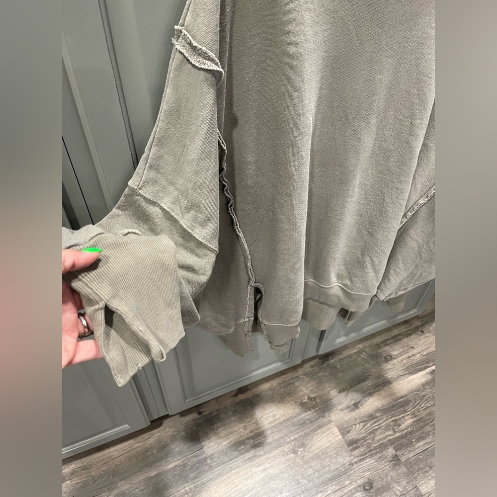 NWOT Free People Camden Sweatshirt - Picture 7 of 8